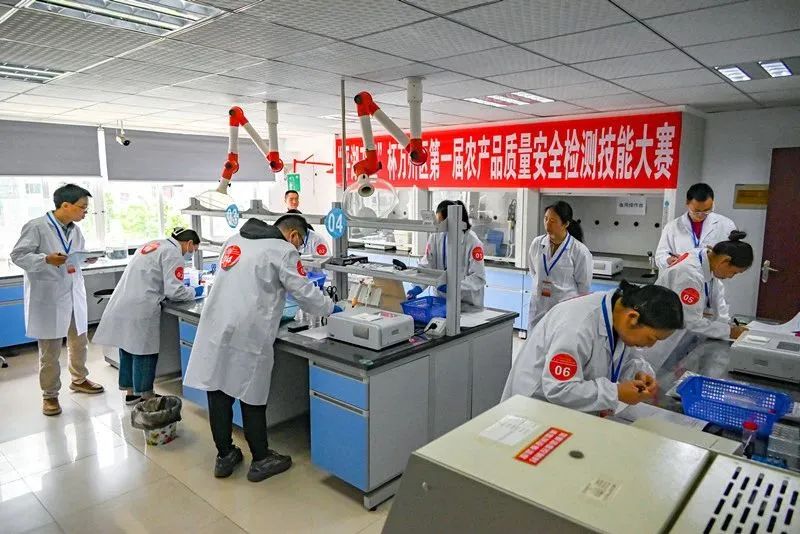 百安港農產品批發(fā)市場榮獲萬州區(qū)首屆&ldquo;平湖工匠&rdquo;杯農產品質量安全檢測技能大賽優(yōu)秀組織獎！